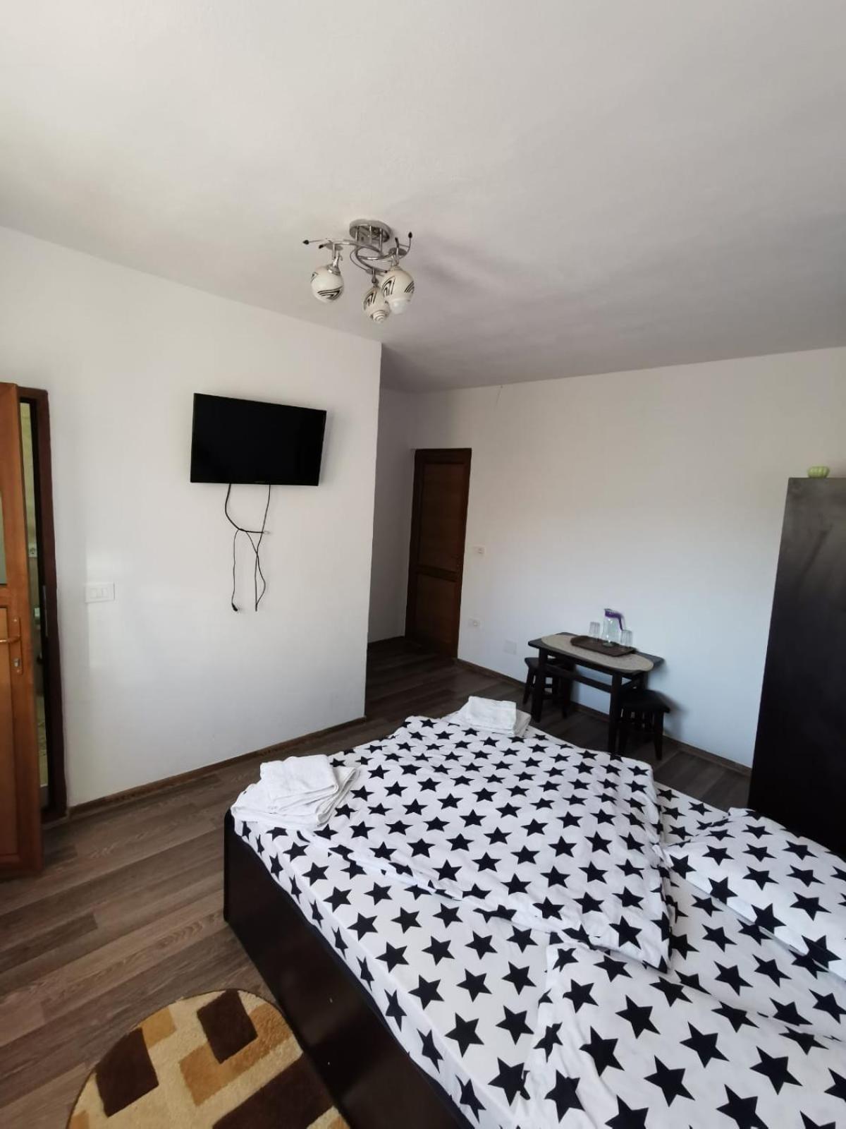 Pensiunea Cristina Vişeu de Sus Zimmer foto